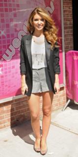 Audrina Patridge feet photo thumbnail