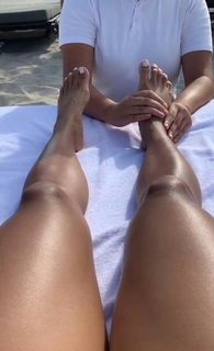 Karrueche Tran feet photo thumbnail