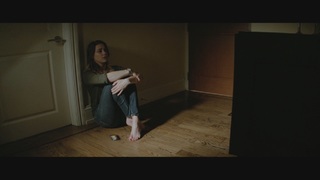 Amber Heard feet photo thumbnail