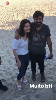 Lana Del Rey feet photo thumbnail