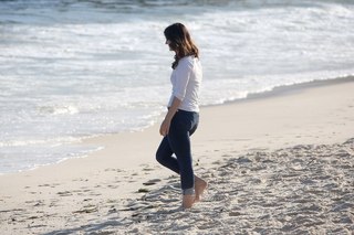 Lana Del Rey feet photo thumbnail