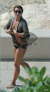 Coleen Rooney feet photo thumbnail