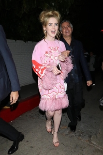 Kathryn Newton feet photo thumbnail
