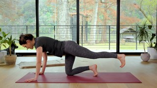 Adriene Mishler feet photo thumbnail