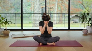 Adriene Mishler feet photo thumbnail