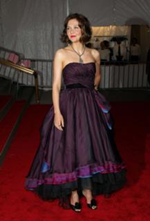 Maggie Gyllenhaal feet photo thumbnail