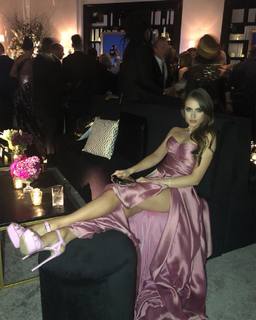 Xenia Tchoumitcheva feet photo thumbnail