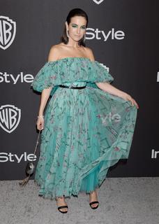 Camilla Belle feet photo thumbnail