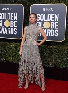 Emily Blunt feet photo thumbnail