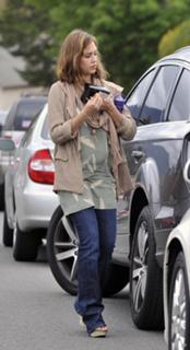 Jessica Alba feet photo thumbnail