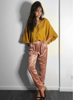 Zaira Nara feet photo thumbnail