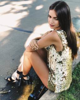 Zaira Nara feet photo thumbnail