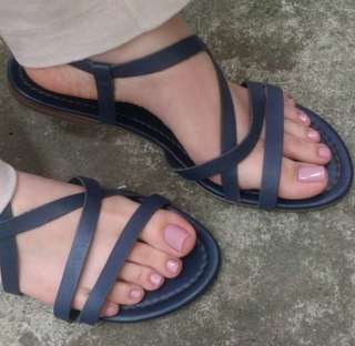 Isa Pes feet photo thumbnail