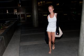 Kristin Cavallari feet photo thumbnail