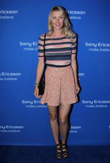 Maria Sharapova feet photo thumbnail