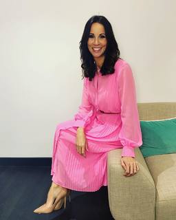 Andrea McLean feet photo thumbnail