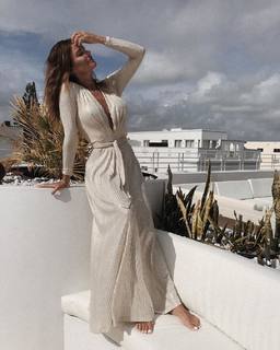 Kelly Bensimon feet photo thumbnail