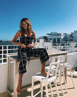 Kelly Bensimon feet photo thumbnail