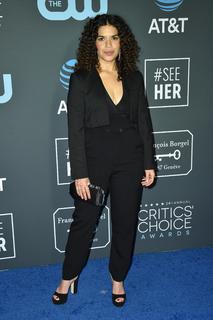 America Ferrera feet photo thumbnail
