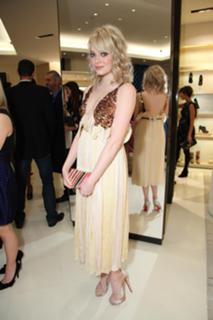 Emma Stone feet photo thumbnail