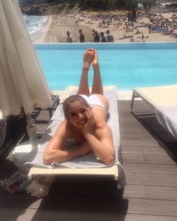 Lola Weippert feet photo 1