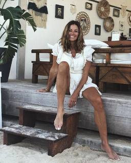Kelly Bensimon feet photo thumbnail