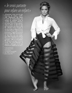 Virginie Efira feet photo thumbnail
