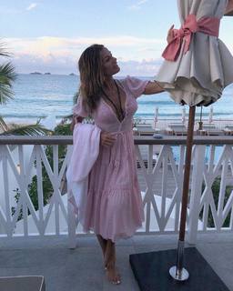 Kelly Bensimon feet photo thumbnail