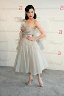 Dita Von Teese feet photo 2