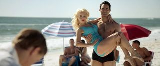 Julianne Hough feet photo thumbnail