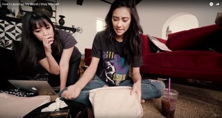 Shay Mitchell feet photo thumbnail