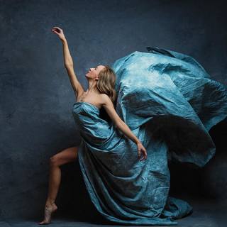 Nastia Liukin feet photo thumbnail