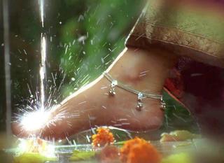 Shriya Saran feet photo thumbnail