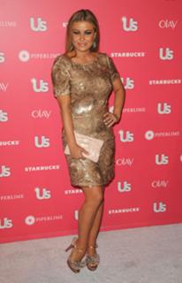 Carmen Electra feet photo thumbnail