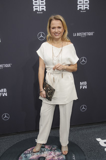 Nova Meierhenrich feet photo thumbnail
