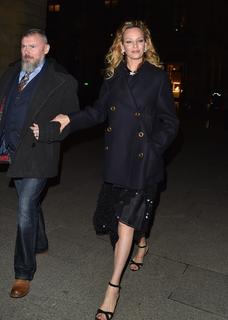 Uma Thurman feet photo thumbnail