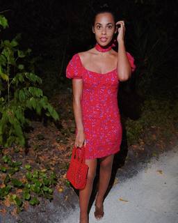 Rochelle Humes feet photo thumbnail