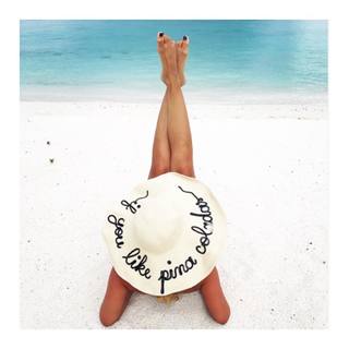 Frankie Bridge feet photo thumbnail