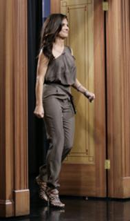 Sandra Bullock feet photo thumbnail