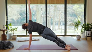 Adriene Mishler feet photo thumbnail