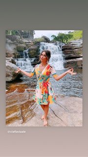 Flávia Alessandra feet photo thumbnail