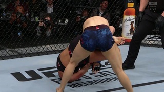 Paige VanZant feet photo thumbnail