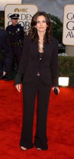 Courteney Cox feet photo thumbnail