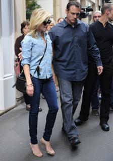Reese Witherspoon feet photo thumbnail