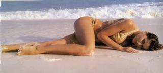 Laetitia Casta feet photo thumbnail