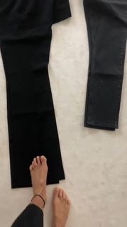Elle Macpherson feet photo thumbnail