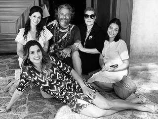 Flávia Alessandra feet photo thumbnail