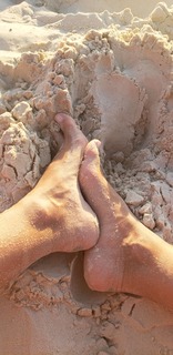 Lívia Andrade feet photo thumbnail