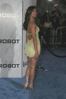Roselyn Sanchez feet photo thumbnail