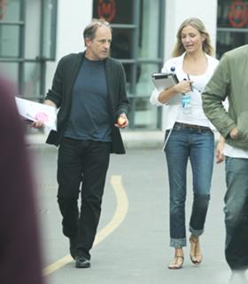 Cameron Diaz feet photo thumbnail